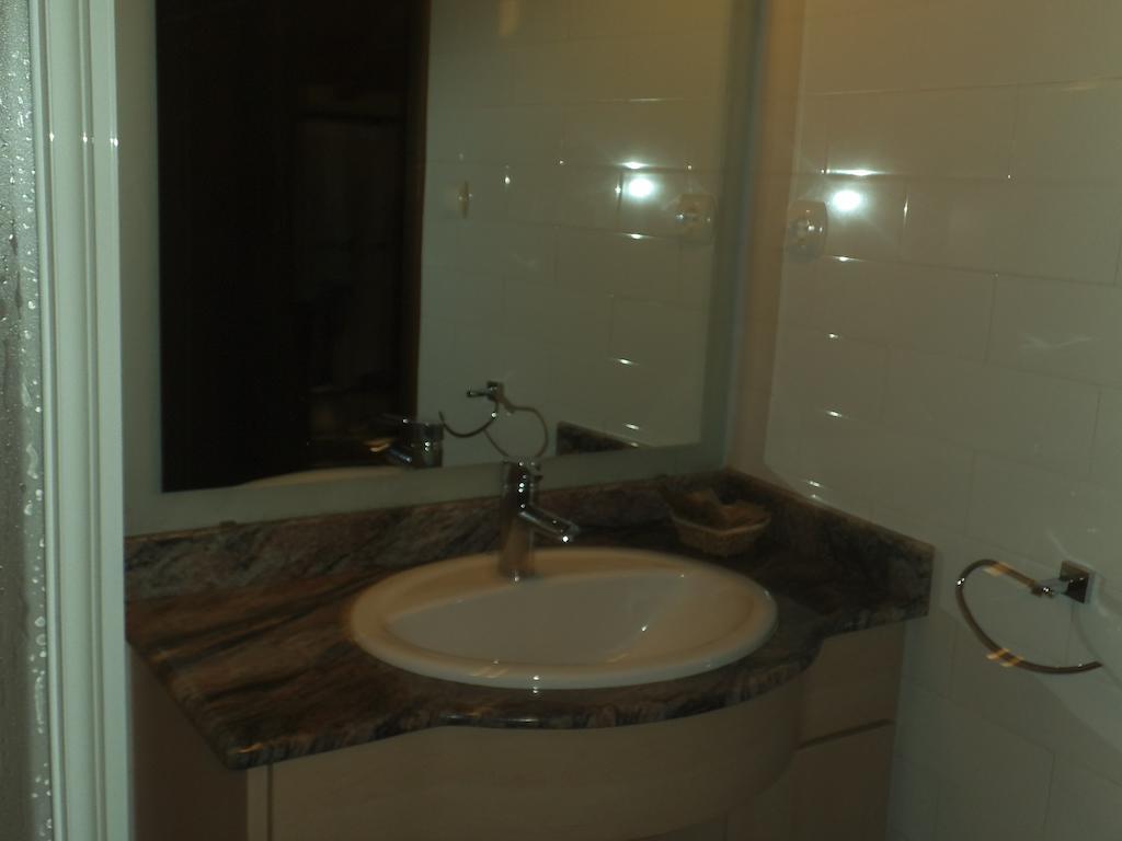 Apartamentos Casa La Cuca Alfambra Chambre photo
